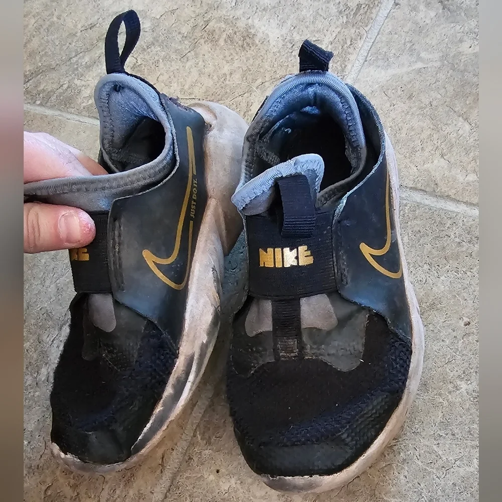 Nike Toddler Boys 12C Black & Gold